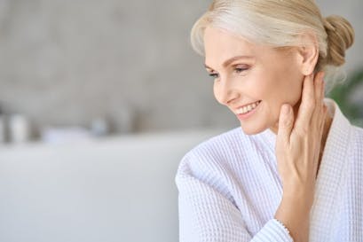 Come trattenere il collagene durante la menopausa